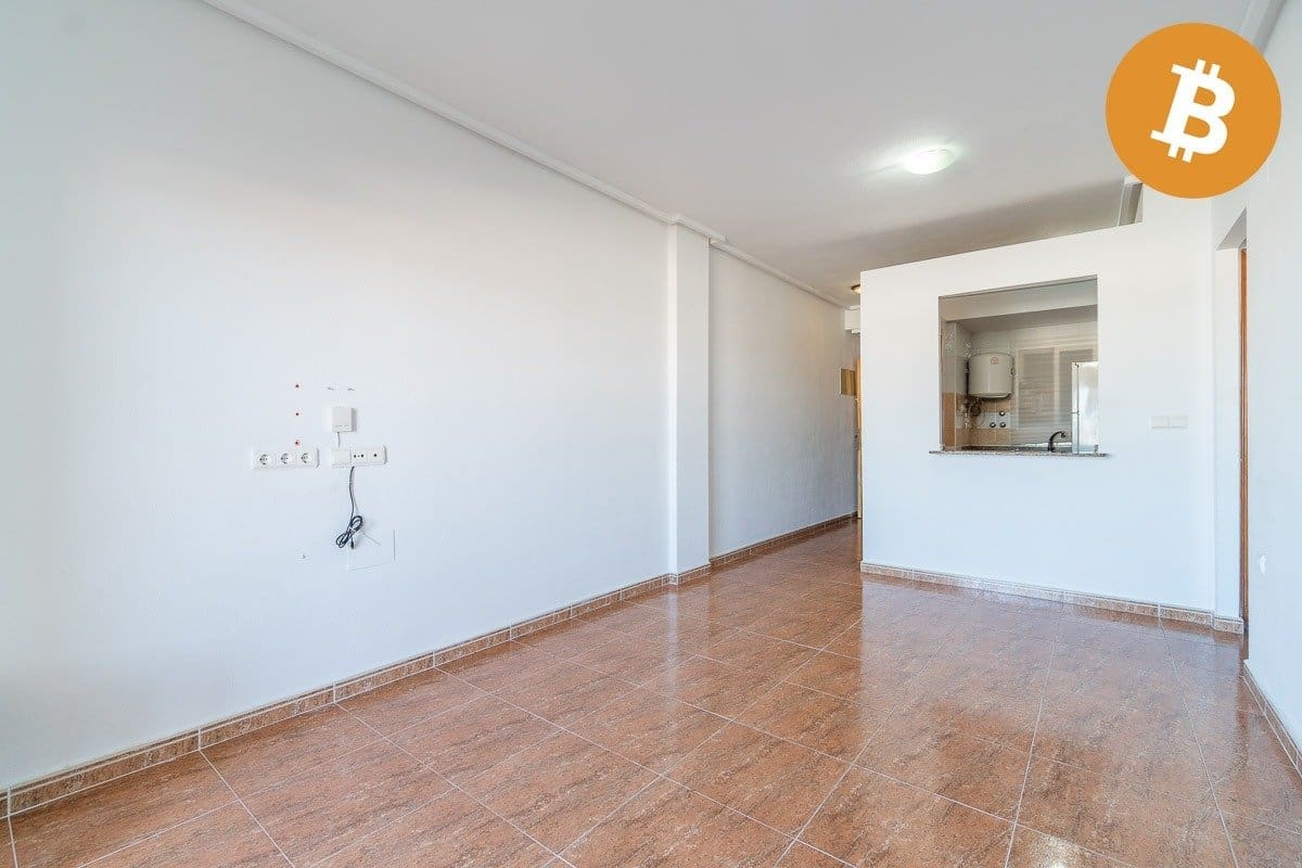 Apartment For Sale in Torrevieja